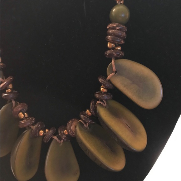 Handmade Seed Necklace - Picture 4 of 6